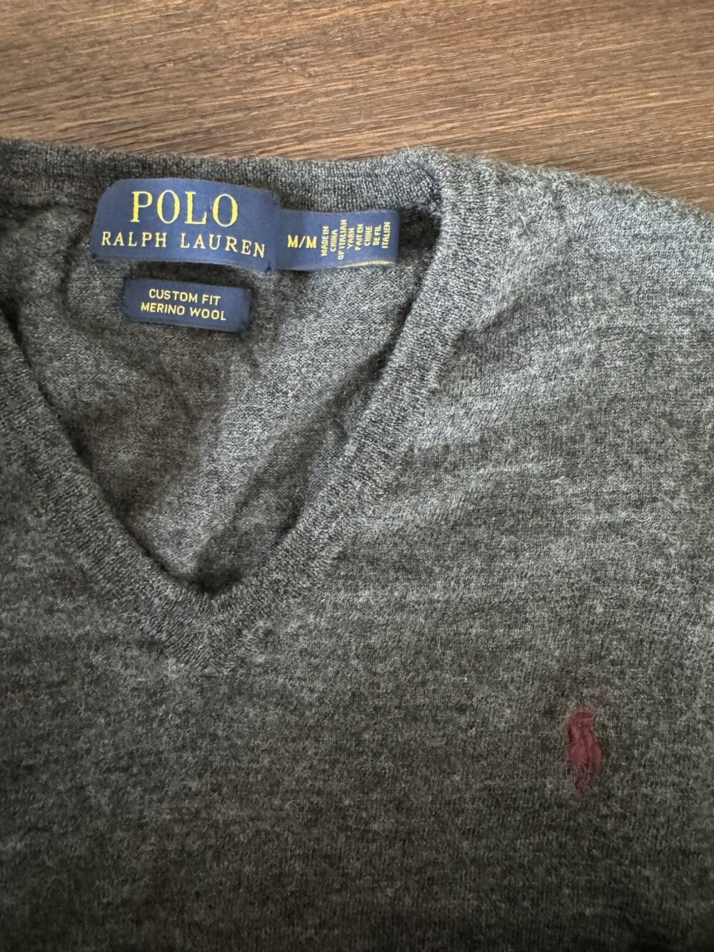 Polo Ralph Lauren Custom Fit Sweater M Charcoal Grey Merino Wool Burgundy Pony